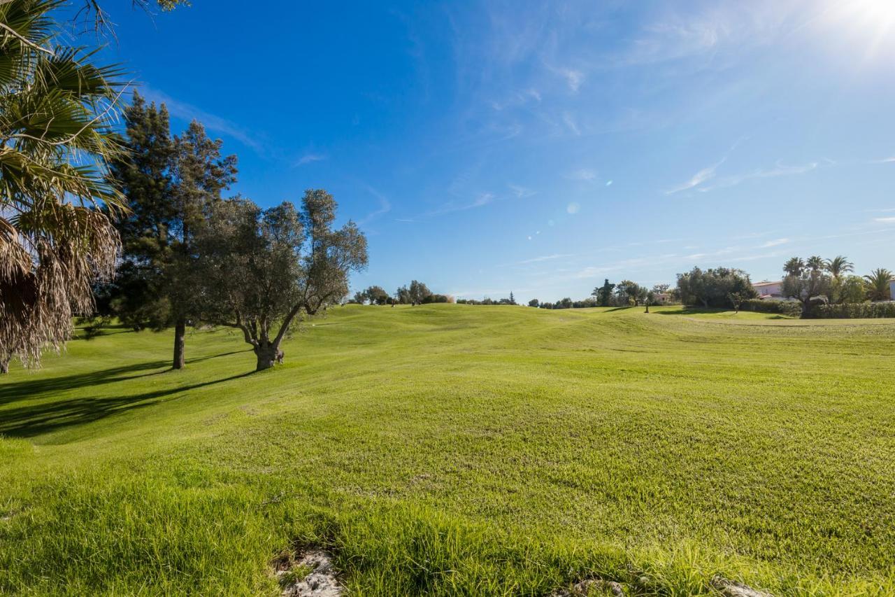 Peaceful 4Br Villa On Gramacho Golf Resort W/ Private Pool Lagoa  Exterior foto