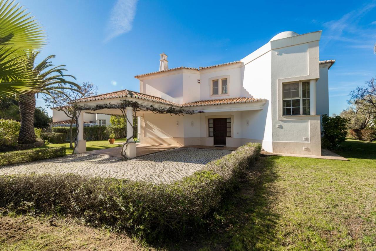 Peaceful 4Br Villa On Gramacho Golf Resort W/ Private Pool Lagoa  Exterior foto